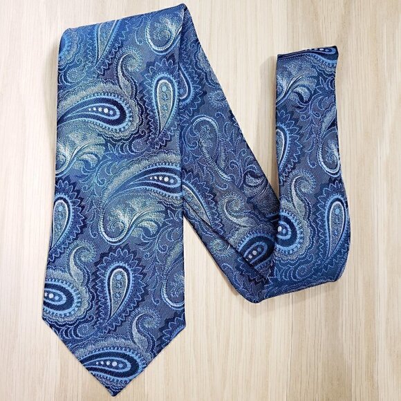 Blue Paisley Career Work Formal Tie - Picture 1 of 2